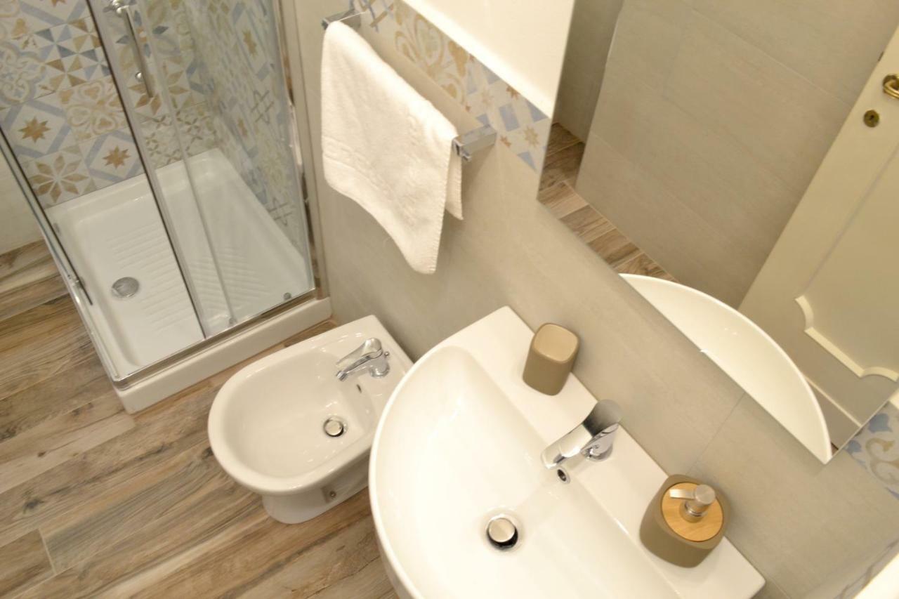 Modarno Exclusive Apartments Флоренция Экстерьер фото